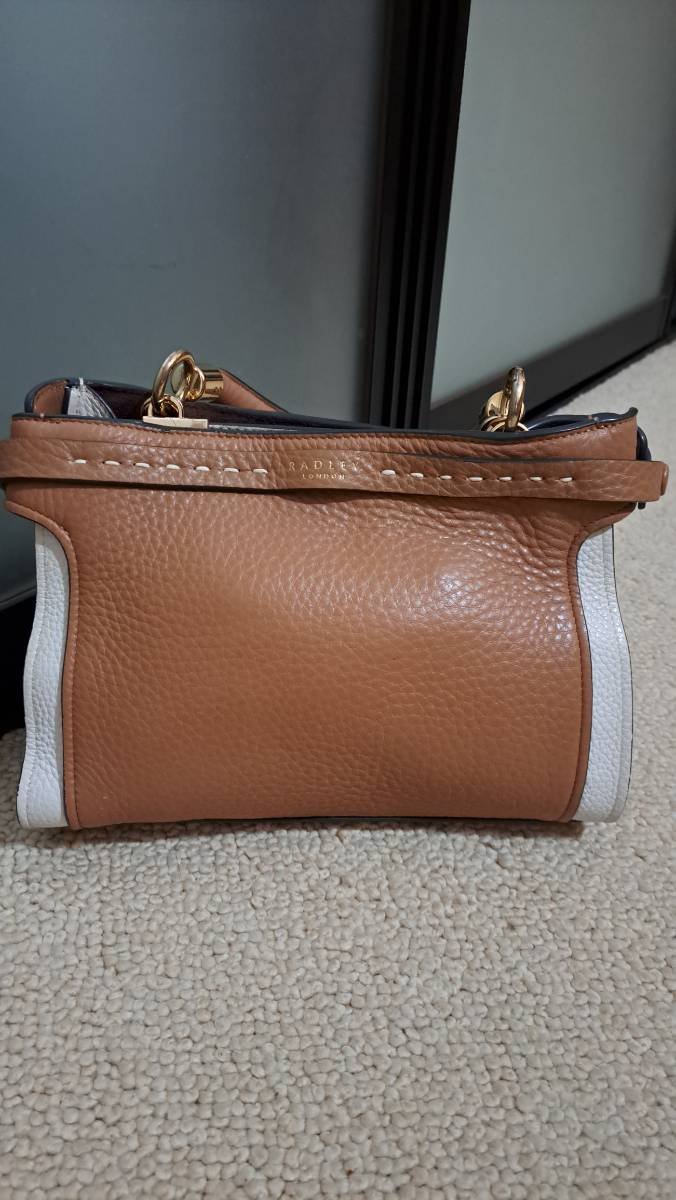 Leather purse