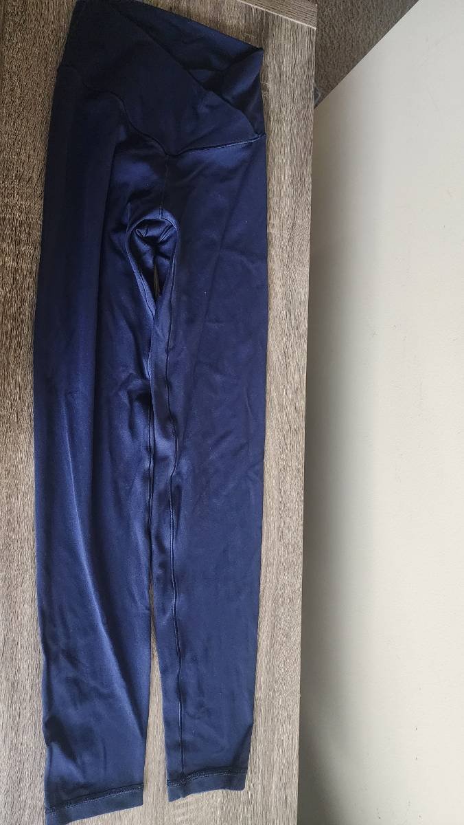 Aerie cross leggings 