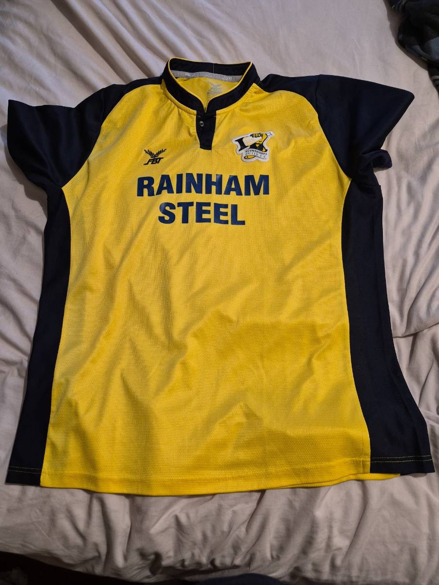 Fbt 2018/2019 Scunthorpe United Away Shirt