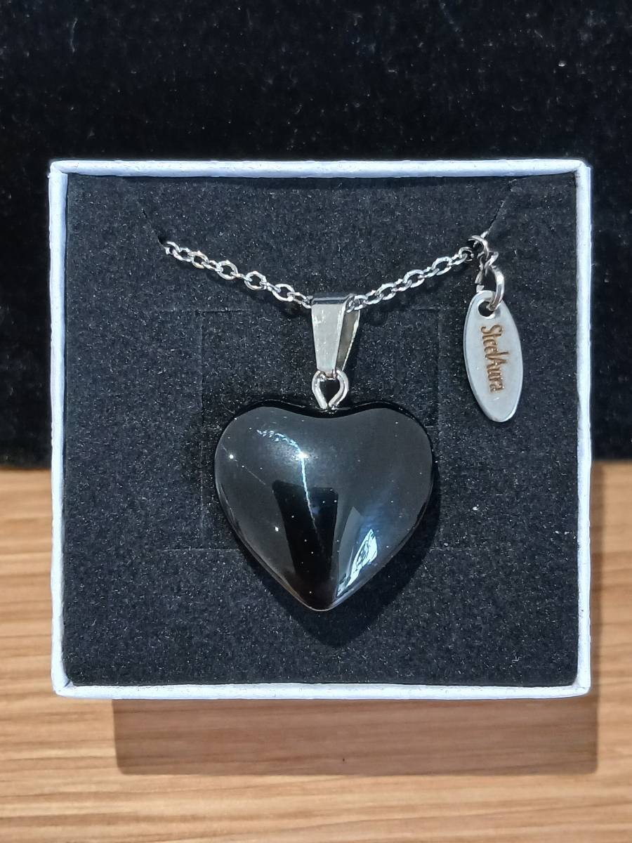 SteelAura obsidian black heart pendant on a stainless steel rolo chain 