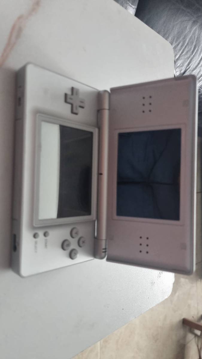 Nintendo DS Lite Handheld Console