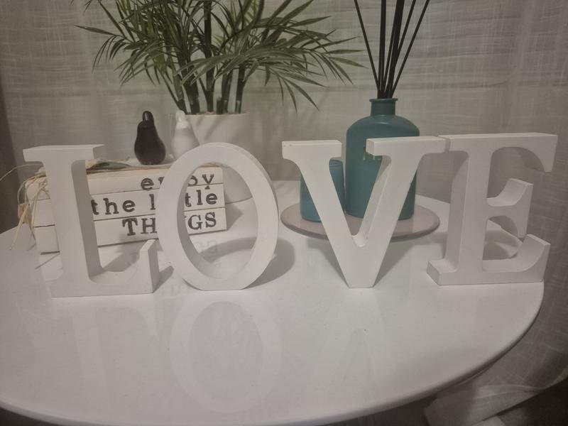 White Wooden Decorative LOVE 
