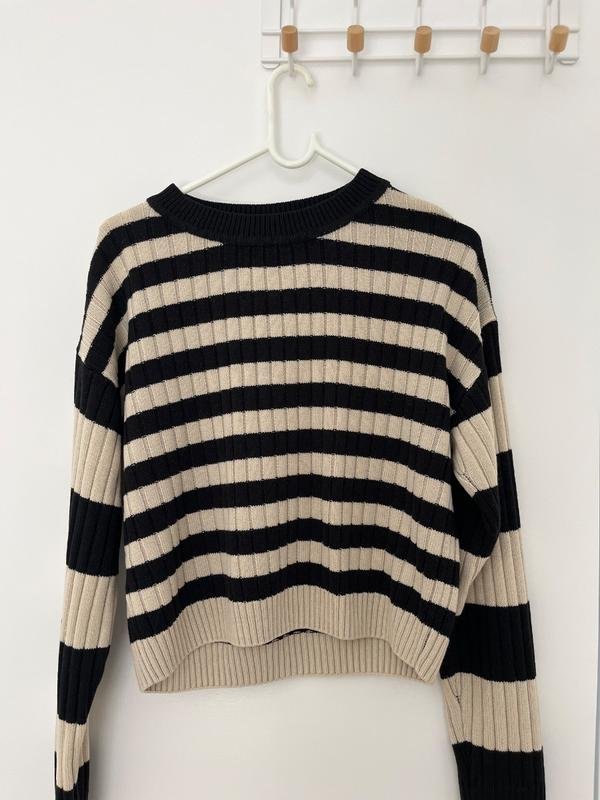 Long sleeve striped jumper